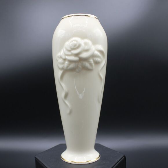 Vintage Lenox Rose Bud Vase Ivory Porcelain Embossed Rose 24k Gold Trim USA 80s - Picture 1 of 5